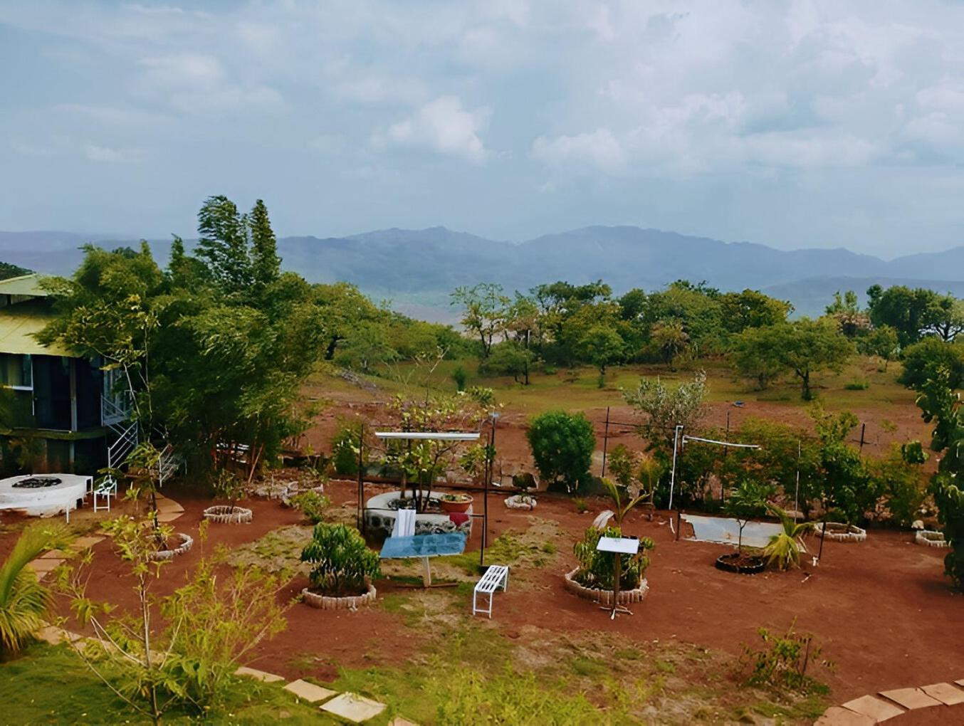 Forrest Homestay Villa Bhor ภายนอก รูปภาพ