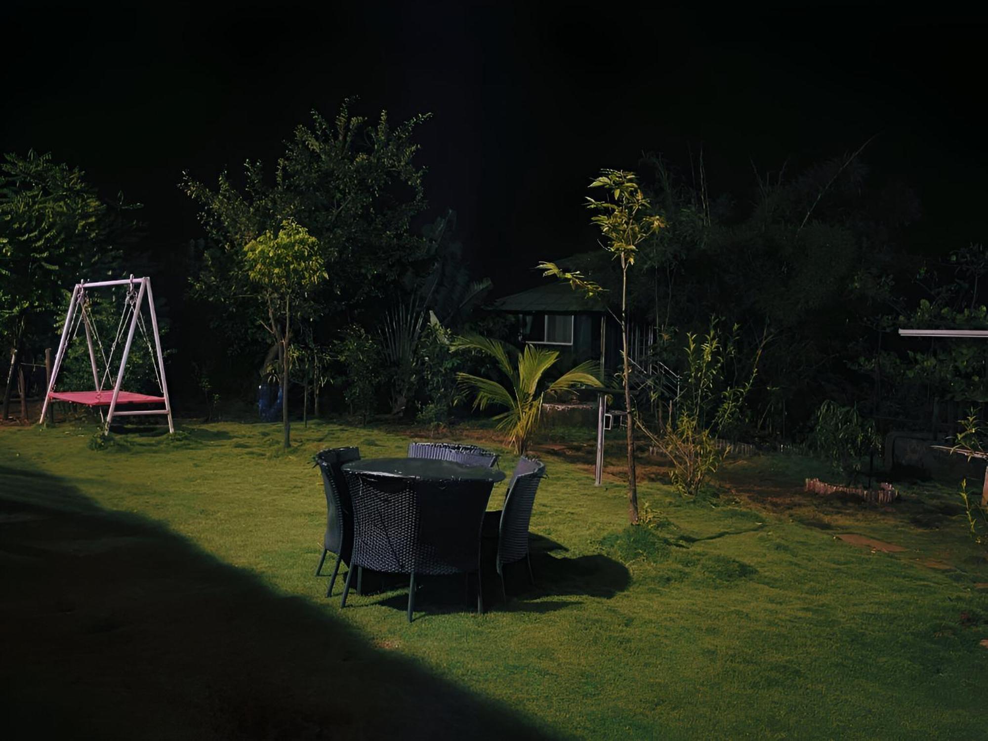 Forrest Homestay Villa Bhor ภายนอก รูปภาพ